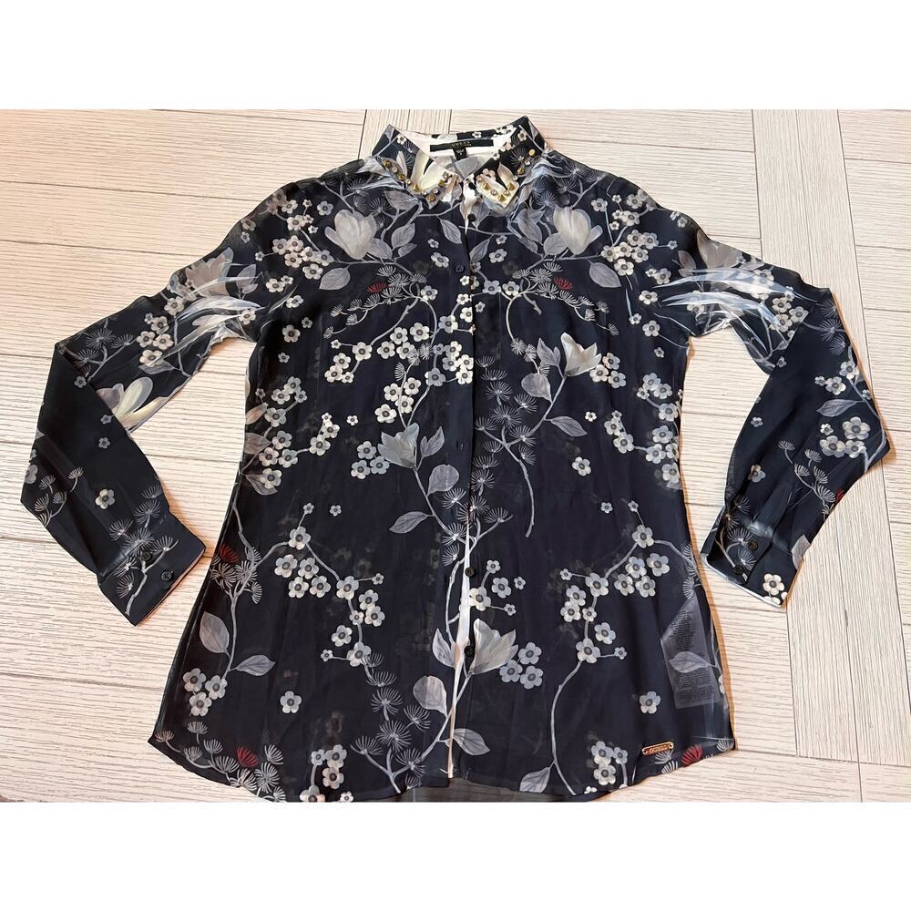 Guess poly button‎ down embellished collar semi sheer floral print shirt. Sz S